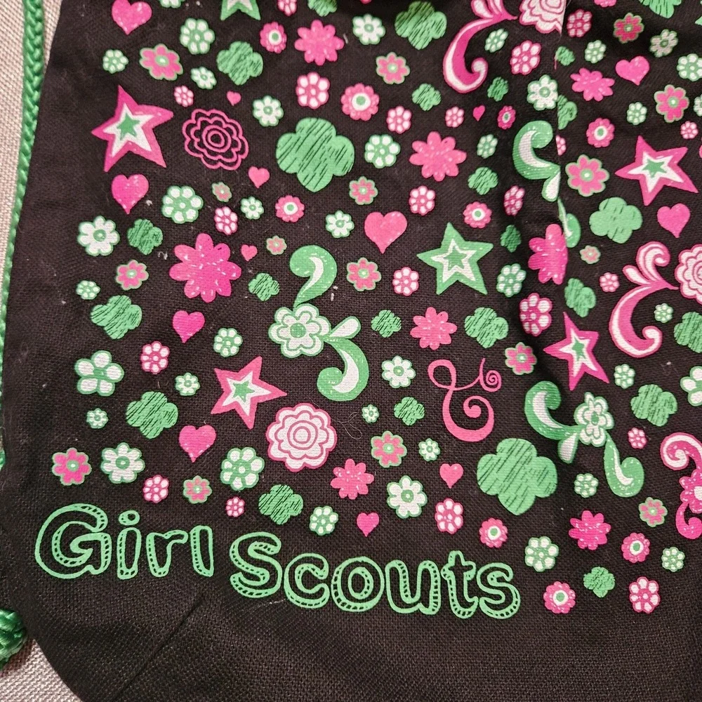 Girl Scouts Drawstring Bag Black Canvas Pink Green Floral Stars‎ Print Washable